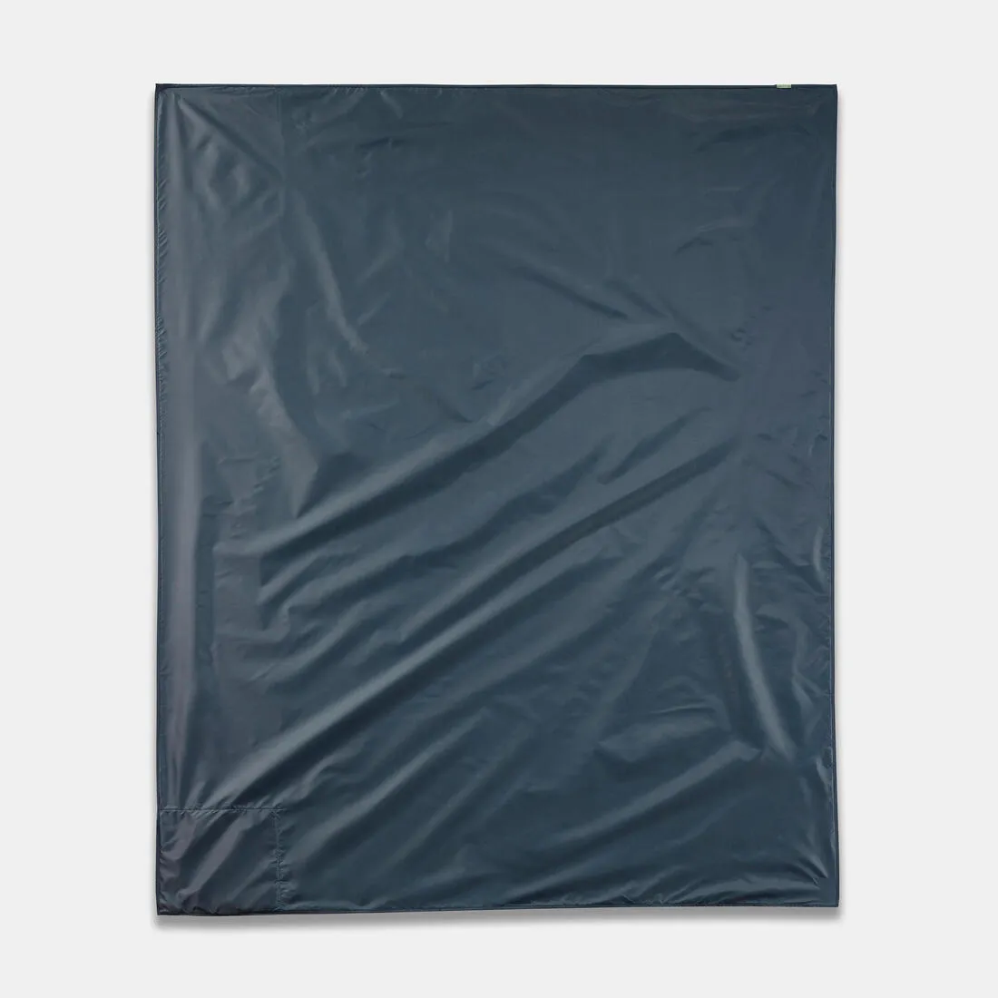 Compact hiking blanket rug for breaks and picnics - 146 x 120 cm