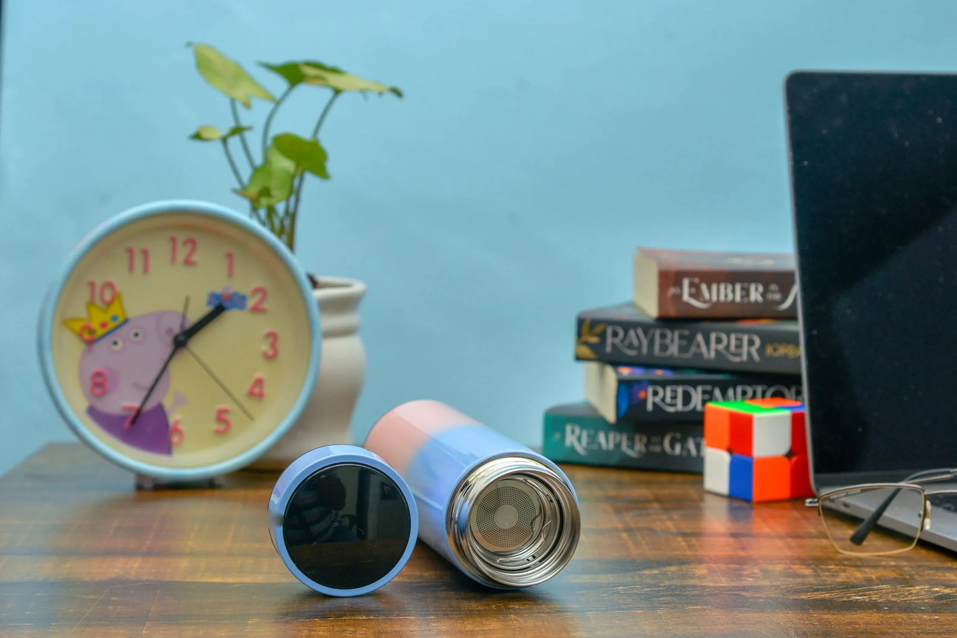 Customized Bottle with Temperature display - Pastel Shade 2