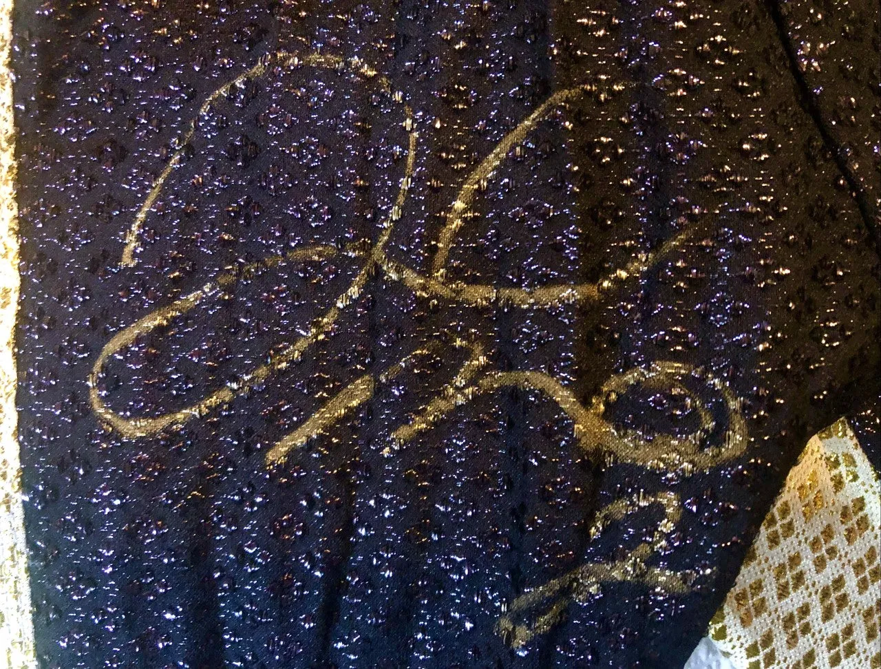 Floyd Mayweather Jr. Rare Autographed Hand signed Boxing Trunks Certified.