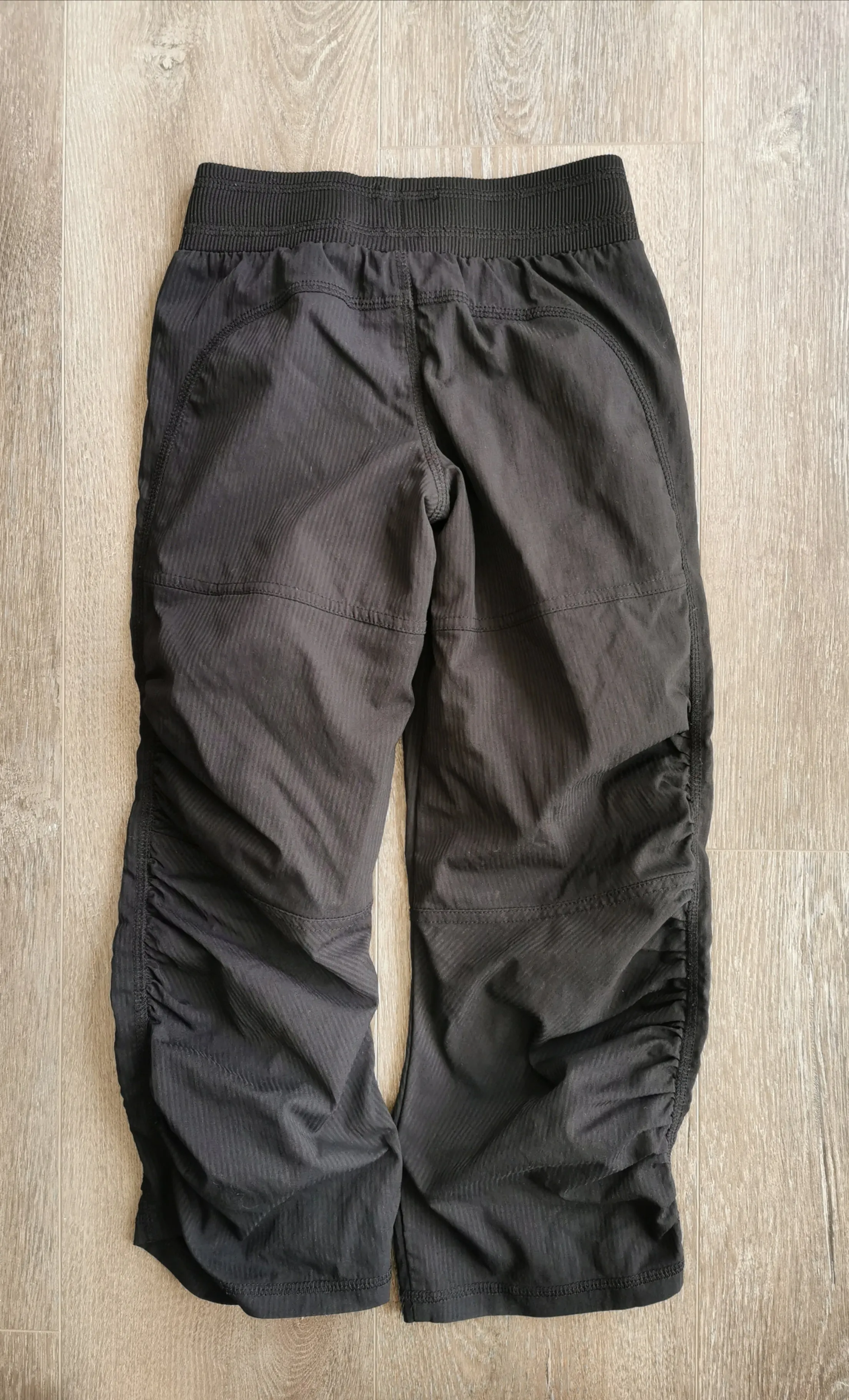 GIRL SIZE XS (4/5 YEARS) - CHAMPION, Lightweight Athletic Pants / Shorts EUC B35