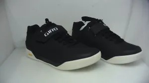 Giro Chamber Ii - Gwin Black/White - 44 (Without Original Box)