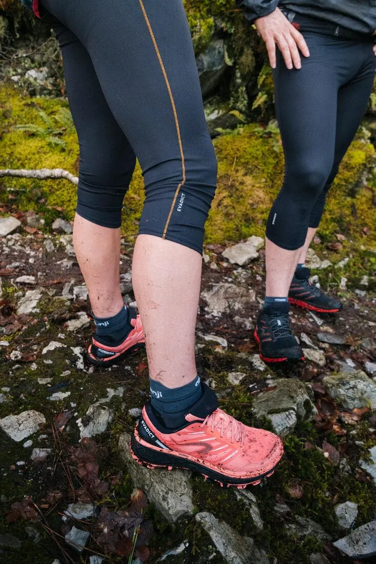 LEGGING DE TRAIL RUNNING 3/4 FEMME EMBOSS NOIR BRONZE