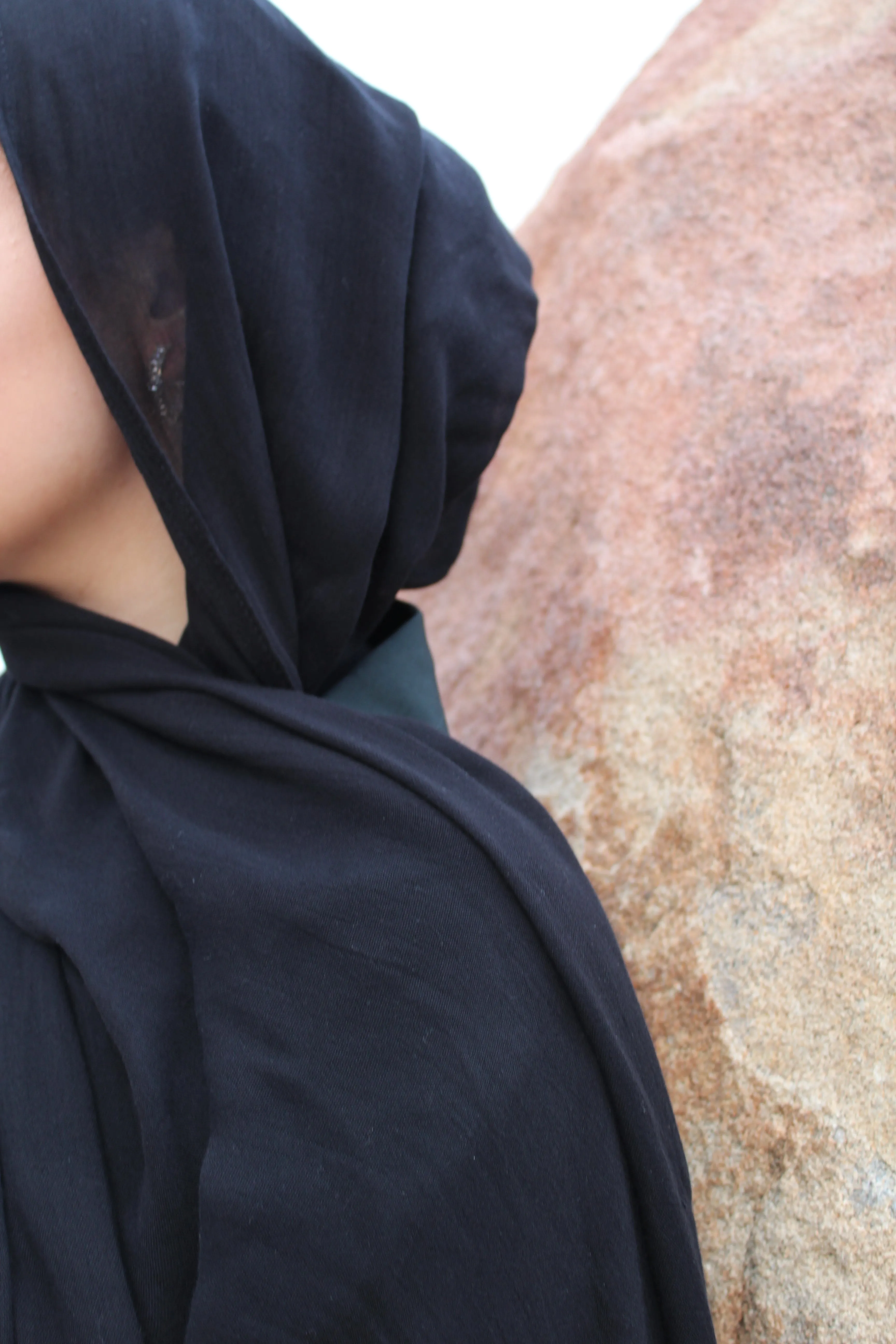 Lunar Black Scarf