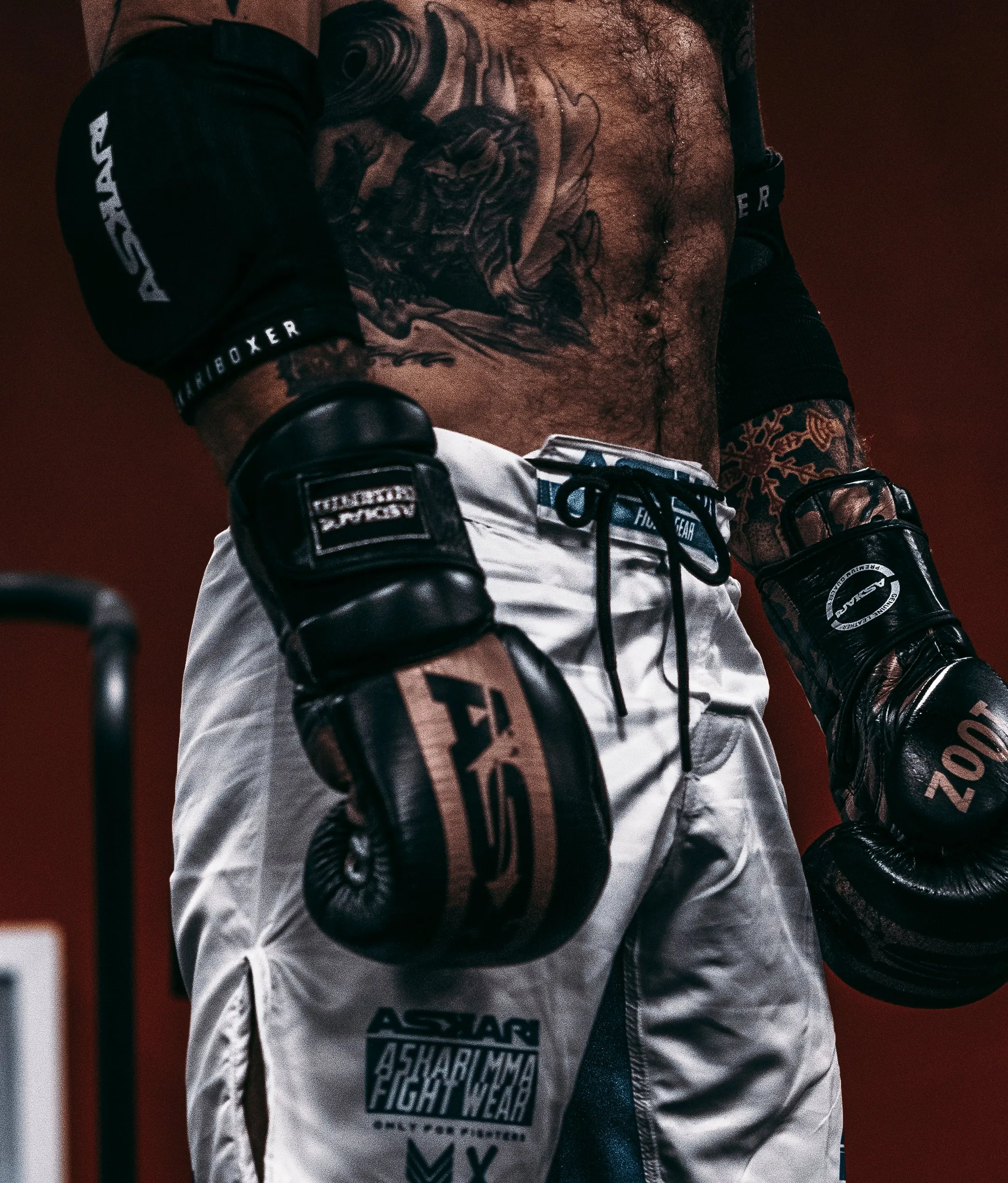 "24K" ASKARI BOXING GLOVES [HERO SERIES]