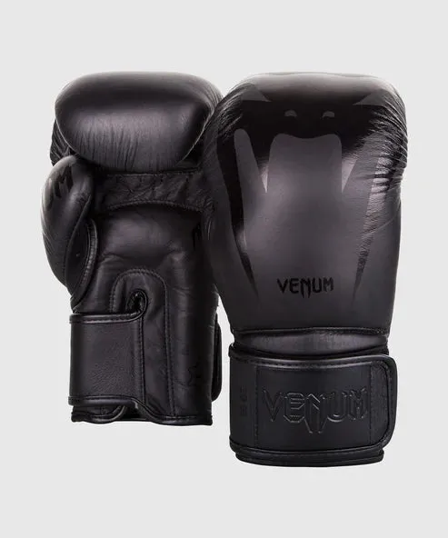 Venum Giant 3.0 Boxing Gloves