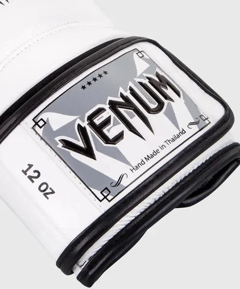 Venum Giant 3.0 Boxing Gloves